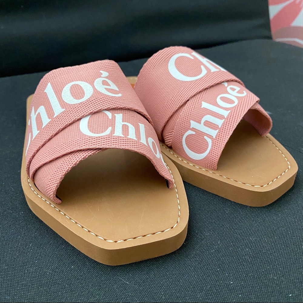 ❌ SOLD ❌ Chloé Woody Ribbon Logo Sandals Pink - Picture 3 of 12